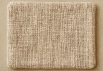 Bej keten numunesi: gevşek dokulu yüzey ve doğal lif kırçılları