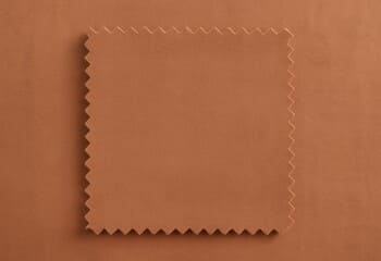 Killi tonlarda perkal numunesi: mat yüzey ve net iplik yönü